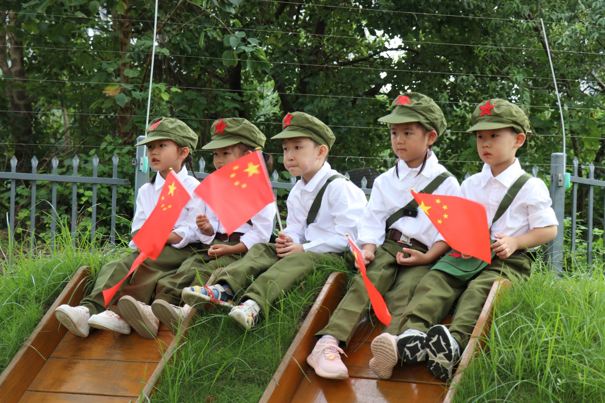 小小中国娃,满满爱国情